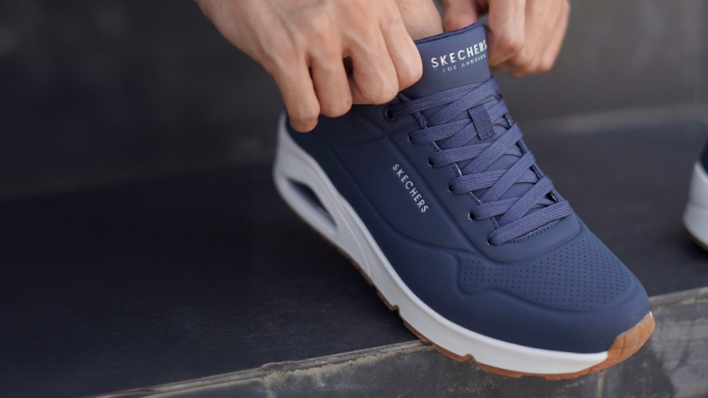 SKECHERS OUTLET